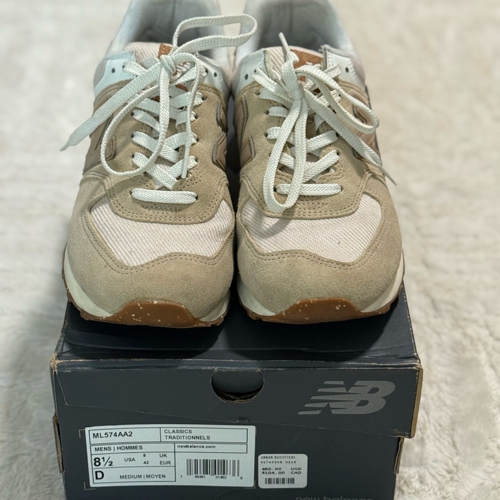 New Balance Men's Beige and White Sneakers